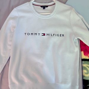 Women’s Tommy Hilfiger Crew Neck Sweater Size M
